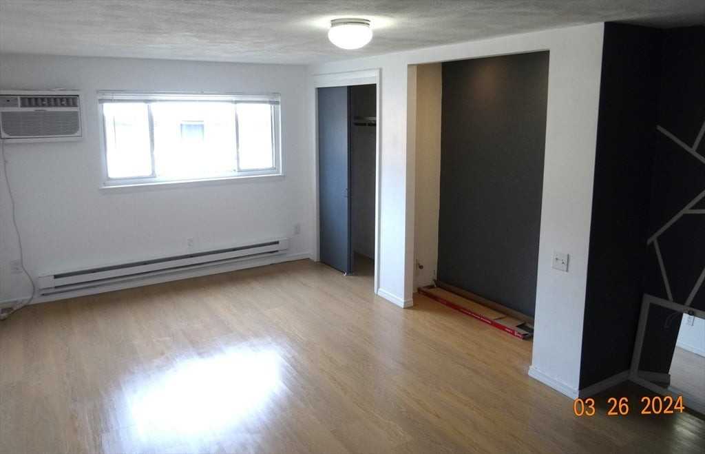 608 Boston Post Rd E - Photo 6 of 10