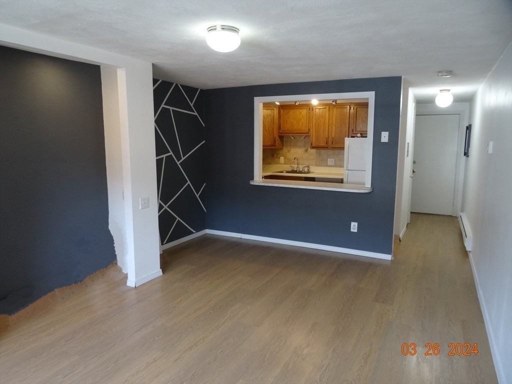 608 Boston Post Rd E - Photo 7 of 10