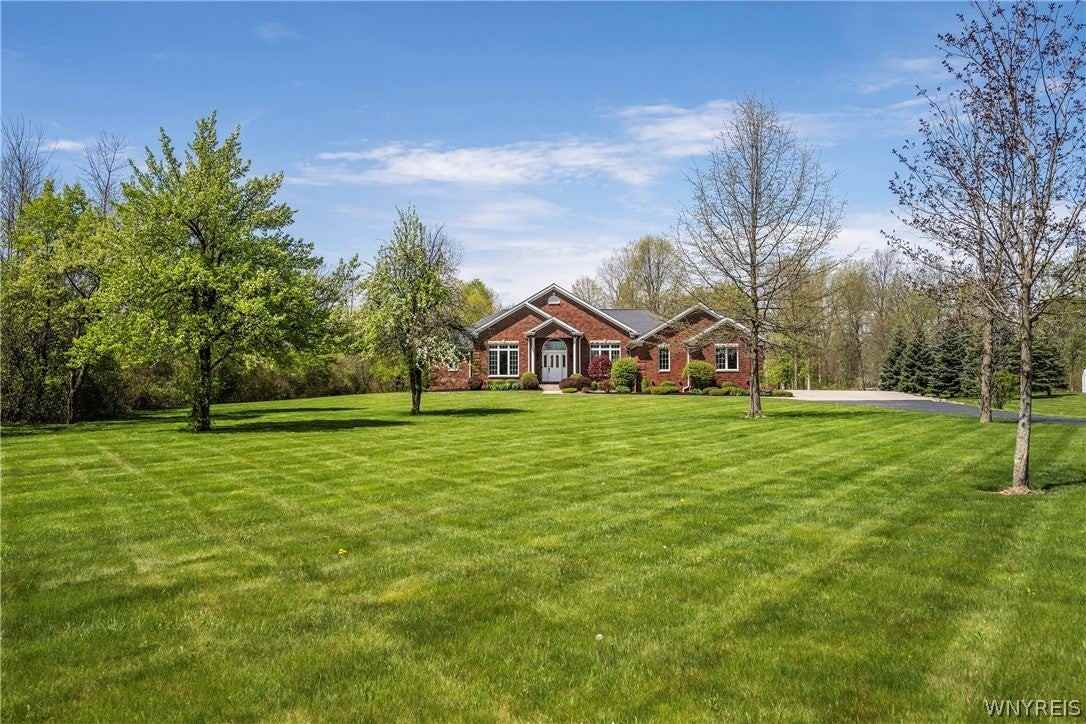 8600 Northfield Rd - Photo 3 of 50