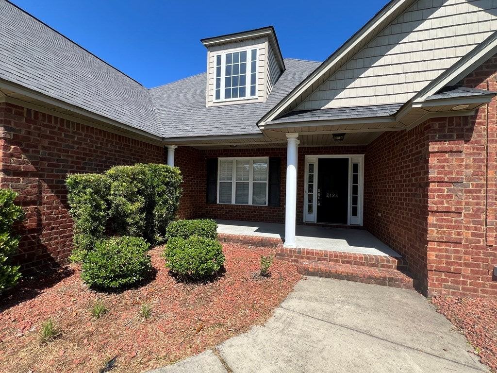 2125 Harborview Dr - Photo 2 of 50