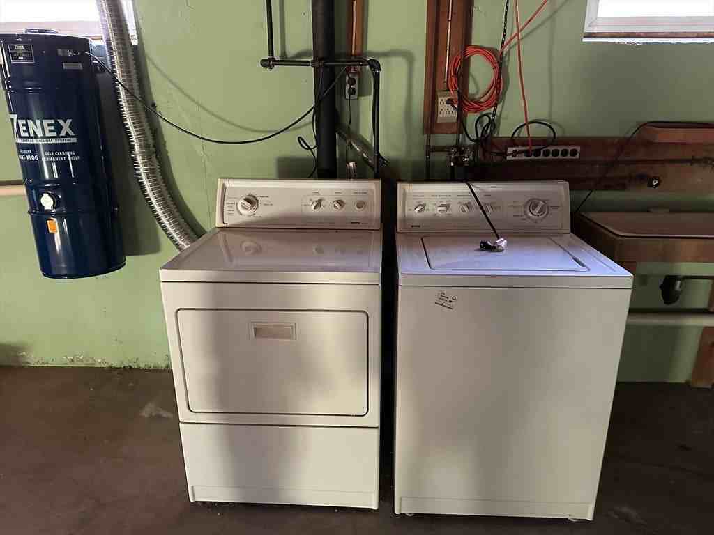 7 Dawson Cir - Photo 4 of 14