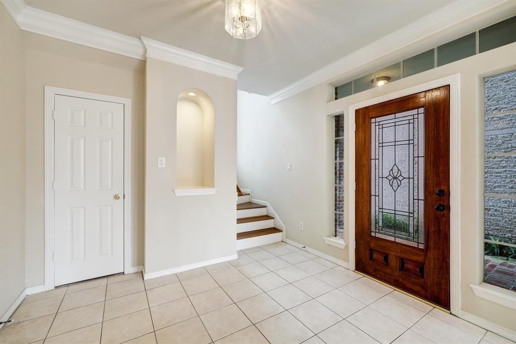 1413 Whispering Pines Dr - Photo 2 of 25