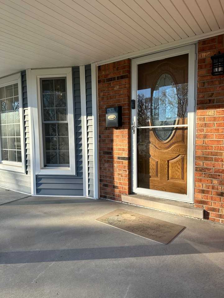 14170 Cranbrook St - Photo 2 of 22