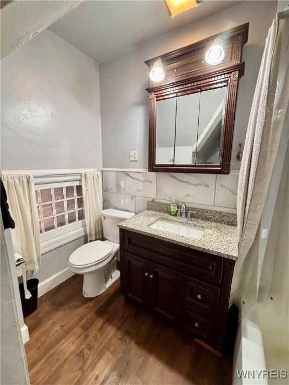 42 Richmond Ave - Photo 6 of 10