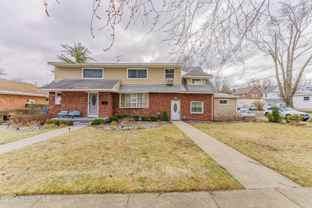 30 Parkwood St - Photo 1 of 1