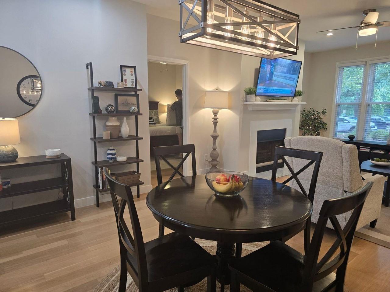 1066 Washington St - Photo 7 of 17