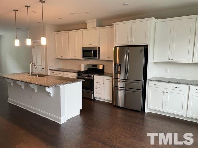 2874 Macintosh Woods Dr - Photo 2 of 12