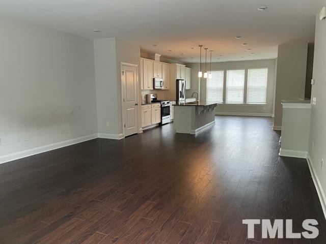 2874 Macintosh Woods Dr - Photo 3 of 12