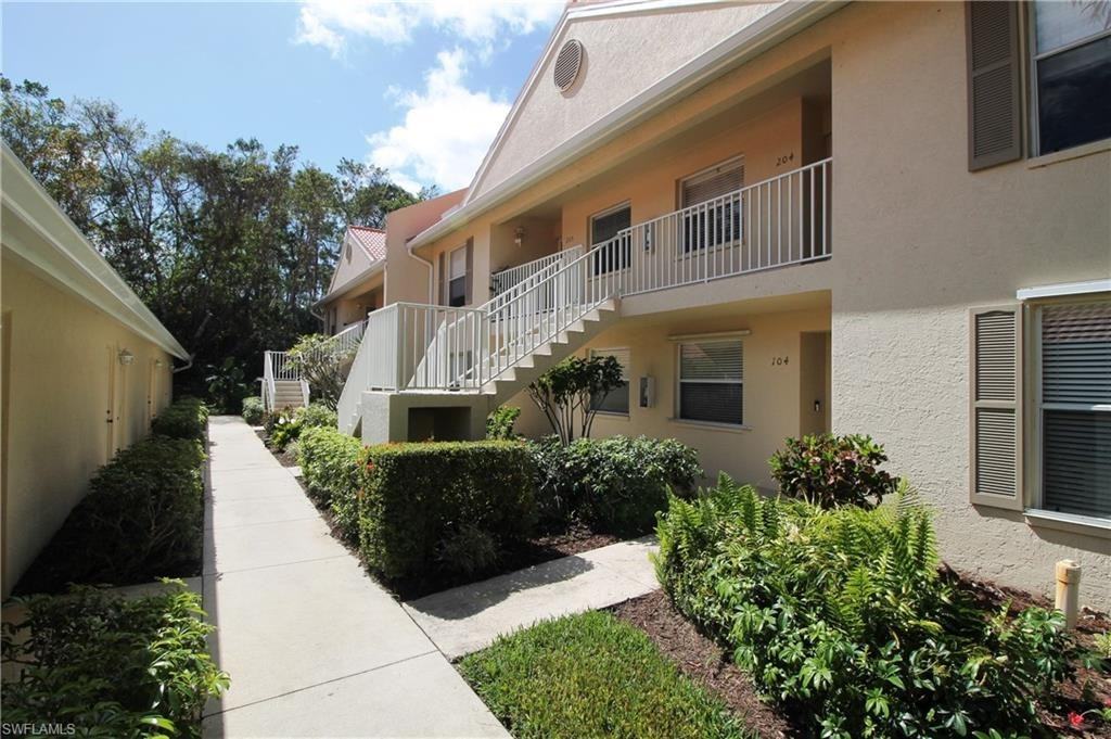 273 Robin Hood Cir - Photo 3 of 28