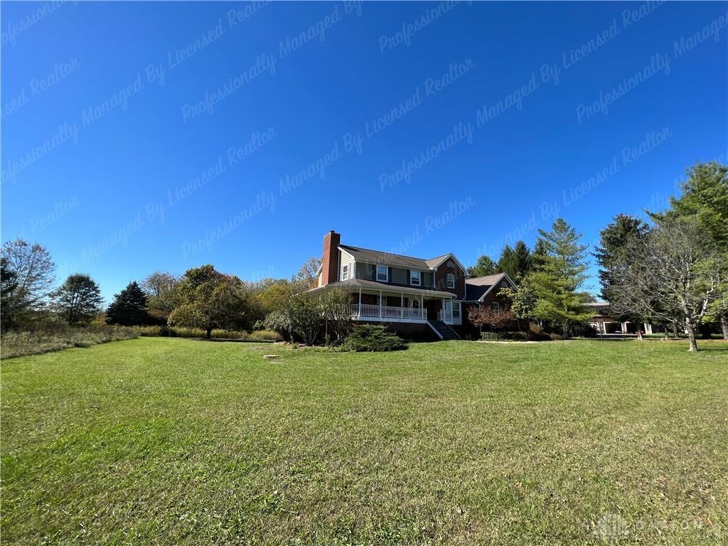 4529 Meredith Rd - Photo 2 of 50