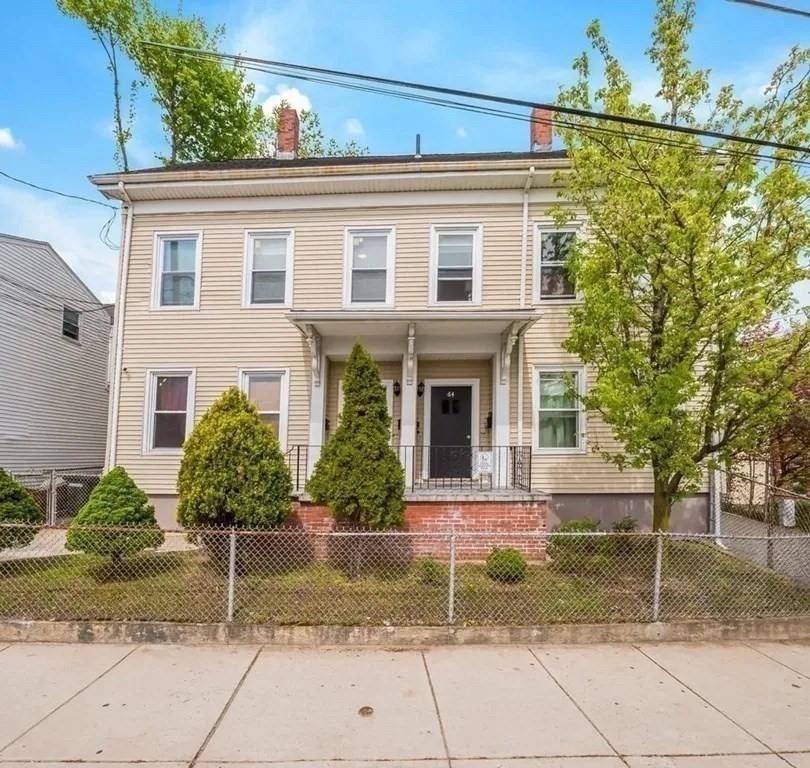 62 Temple St ##2