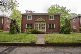 669 Vfw Pkwy - Photo 1 of 1