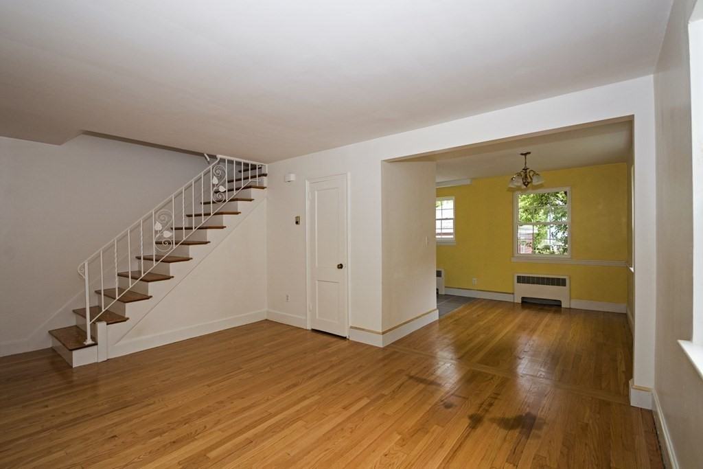 669 Vfw Pkwy - Photo 3 of 13