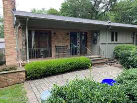 1833 S Webster Ave - Photo 1 of 1
