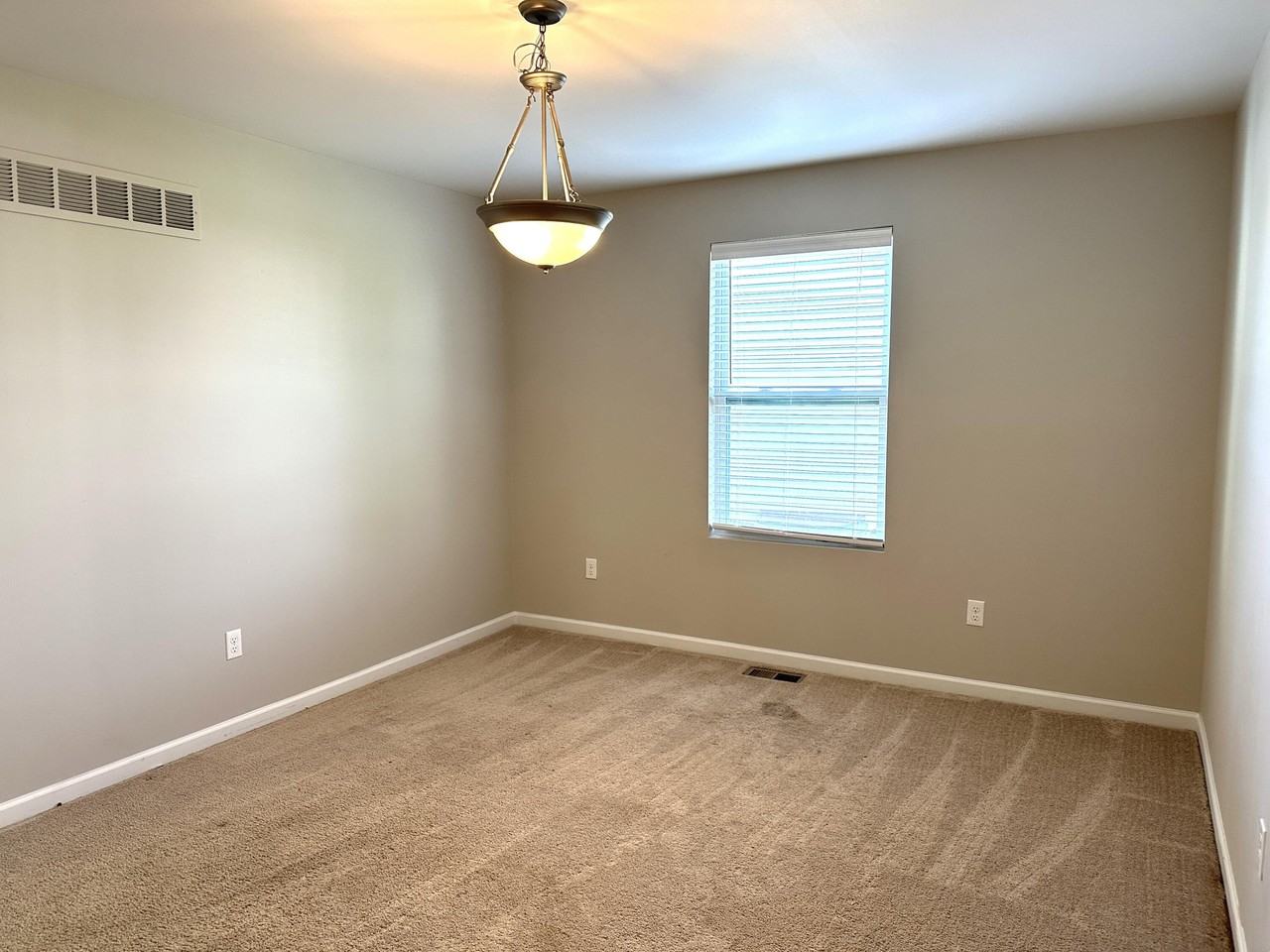 8673 Magnolia Way - Photo 6 of 32