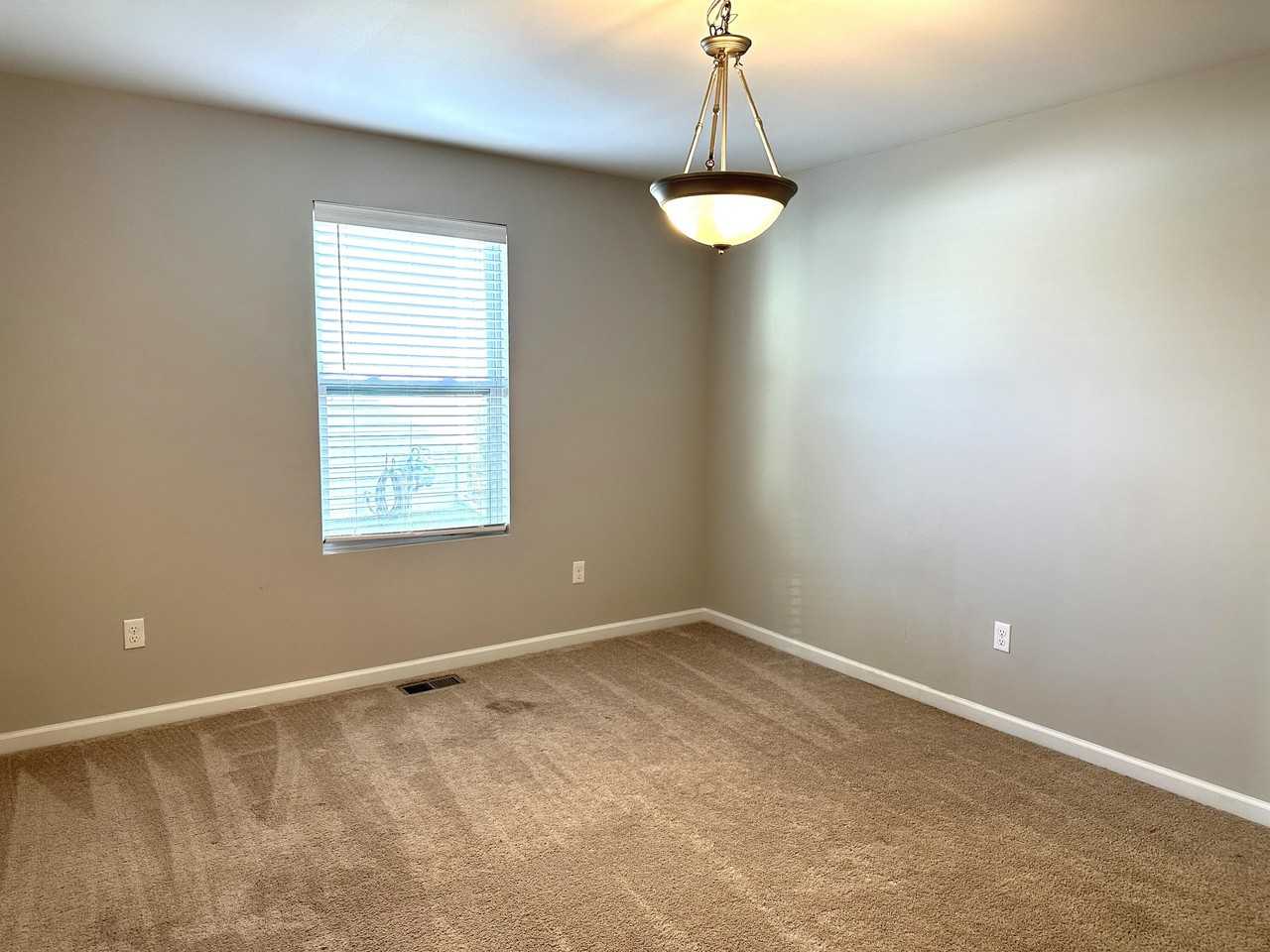 8673 Magnolia Way - Photo 7 of 32