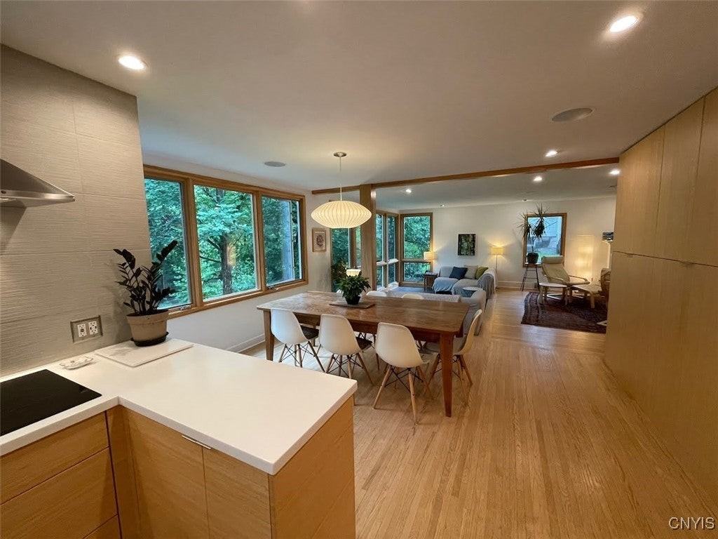 4 Morton Rd - Photo 7 of 41