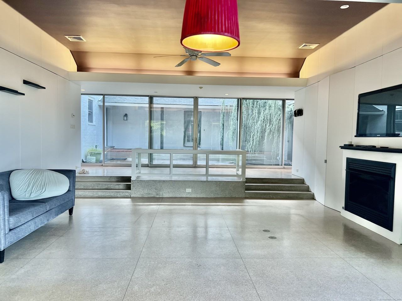 5 Sycamore Ln - Photo 2 of 40