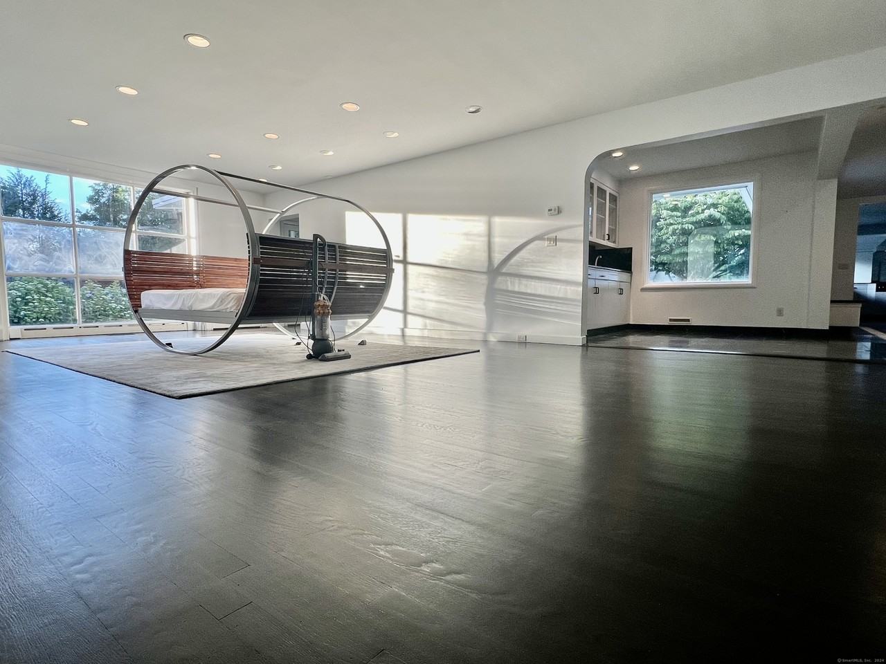 5 Sycamore Ln - Photo 3 of 40