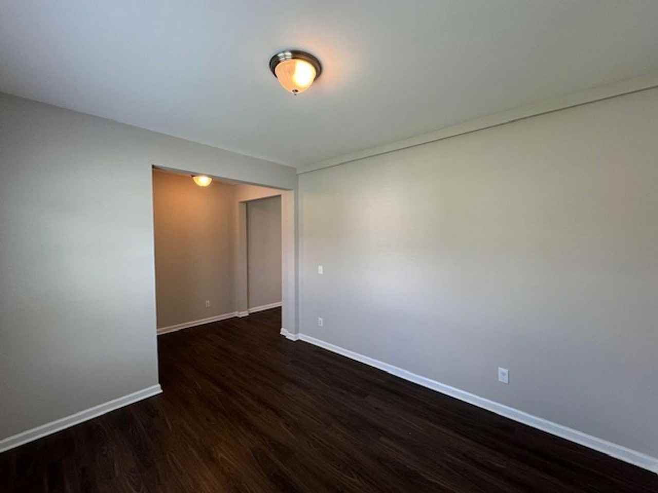 1603 Wrenn Rd - Photo 4 of 32