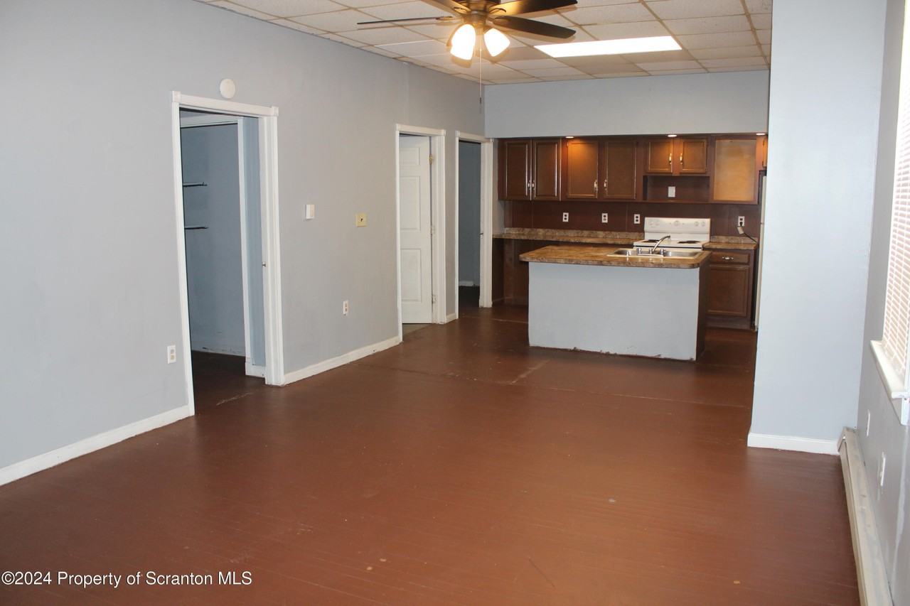 139 South St Street #6 - Photo 4 of 10