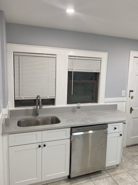 4 Weston Ave #3 - Photo 3 of 13