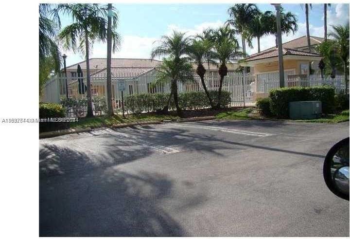 7461 Sw 163rd Ct - Photo 2 of 3