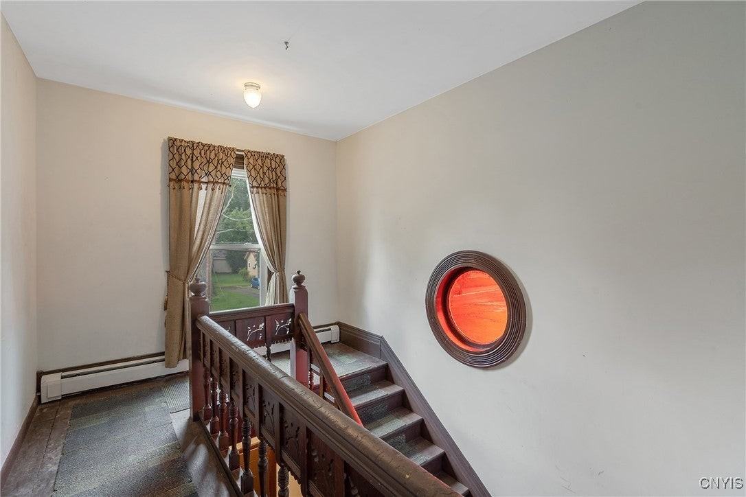 167 W 1st St N - Photo 3 of 16