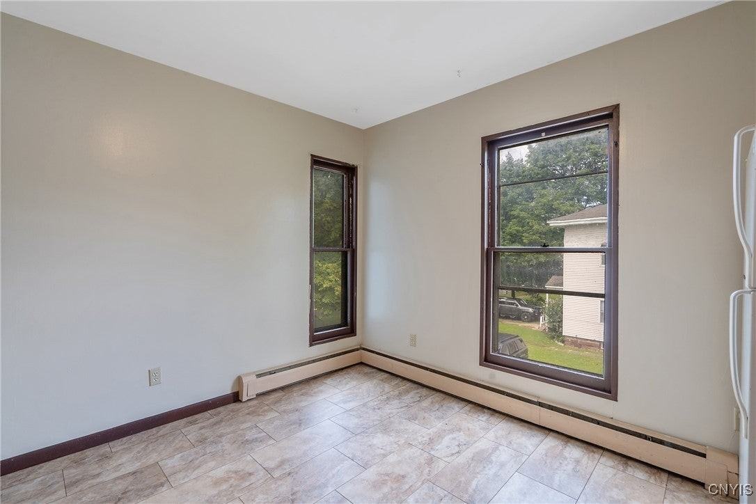 167 W 1st St N - Photo 7 of 16