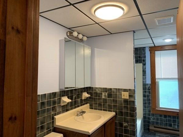 16 Lowell St #2 - Photo 5 of 6