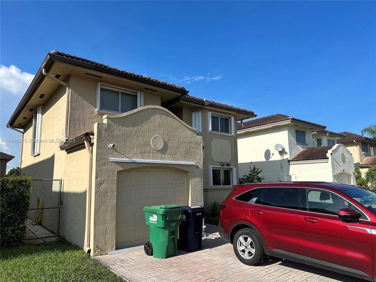 14157 Sw 164th Ter - Photo 3 of 9