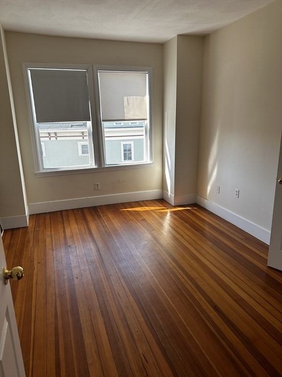 16 Mason St ##3 - Photo 7 of 12