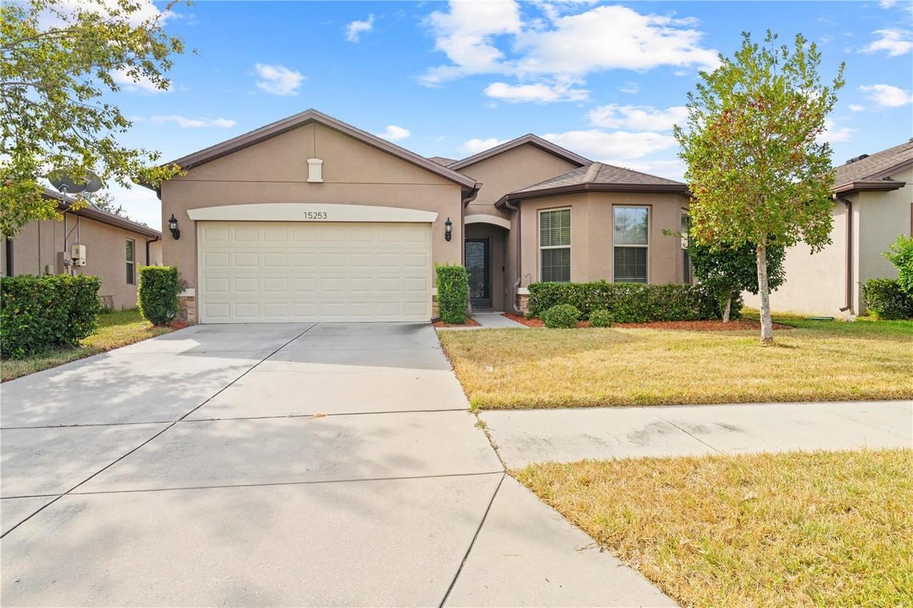 15253 Stone House Dr - Photo 2 of 34