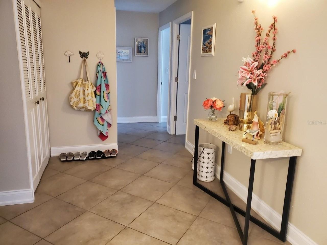 800 South Gulfview Boulevard - Photo 2 of 16