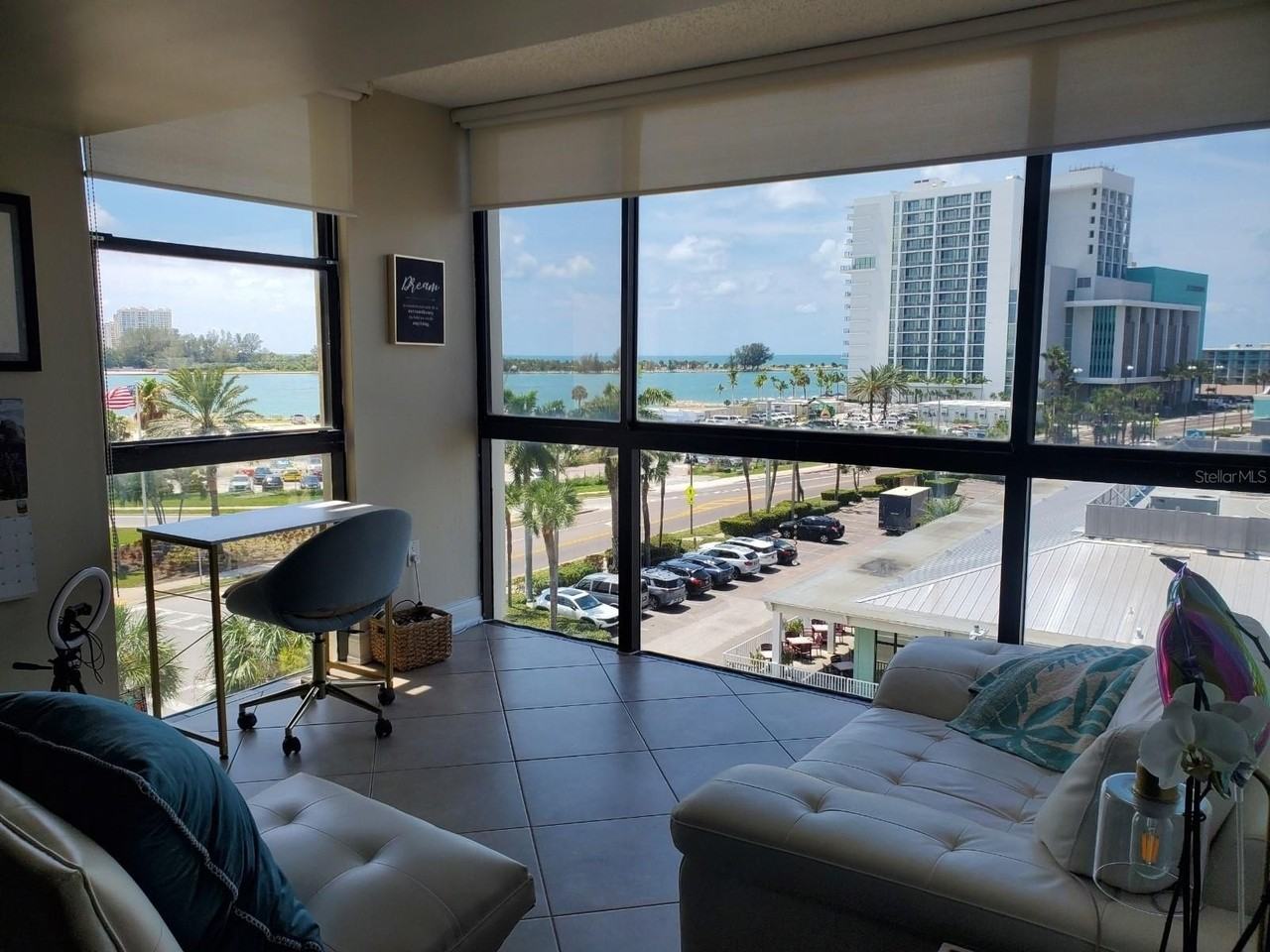 800 South Gulfview Boulevard - Photo 5 of 16