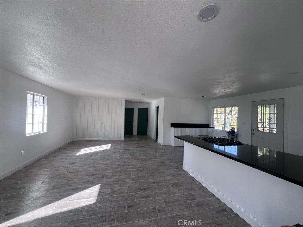 10111 Cook Ave - Photo 3 of 13