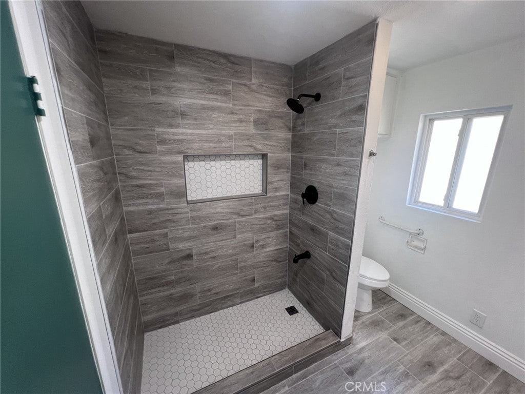 10111 Cook Ave - Photo 7 of 13