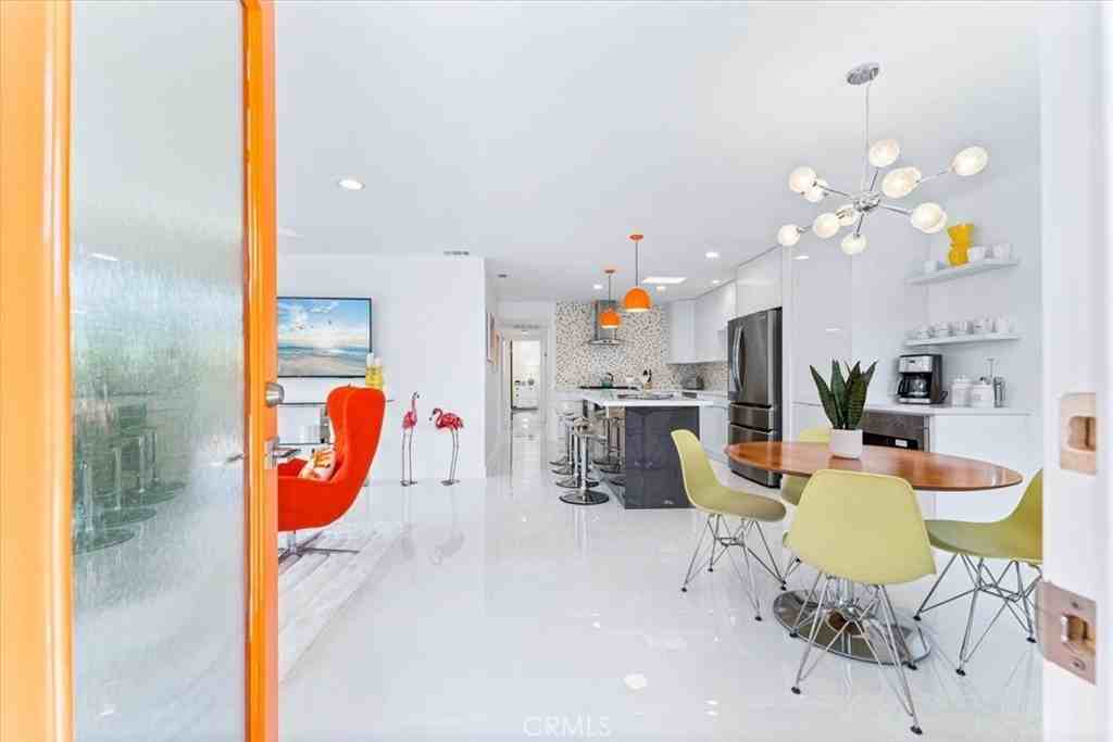 1111 E Ramon Rd - Photo 3 of 50