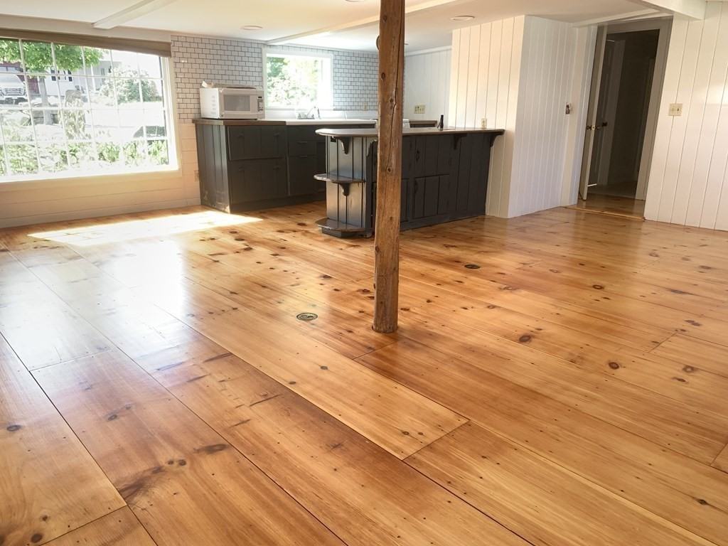 995A Oak Hill Rd #1 - Photo 3 of 11