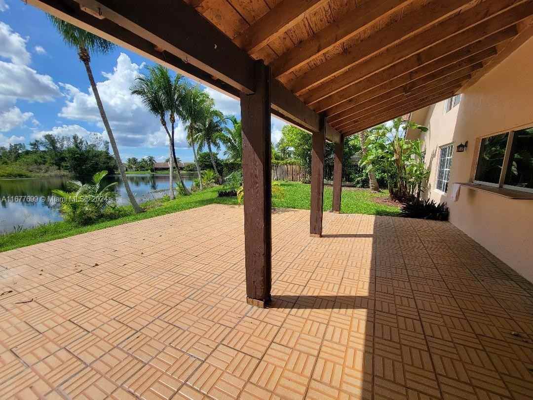 1684 Egret Rd - Photo 2 of 20