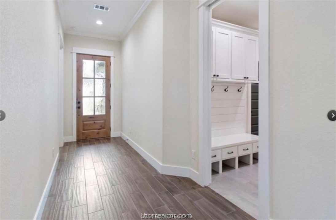 4002 Heru Ct - Photo 2 of 17