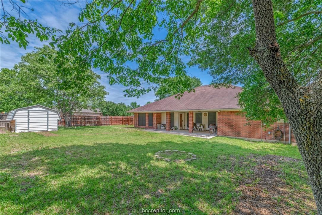 1415 Richland Ct S - Photo 6 of 19