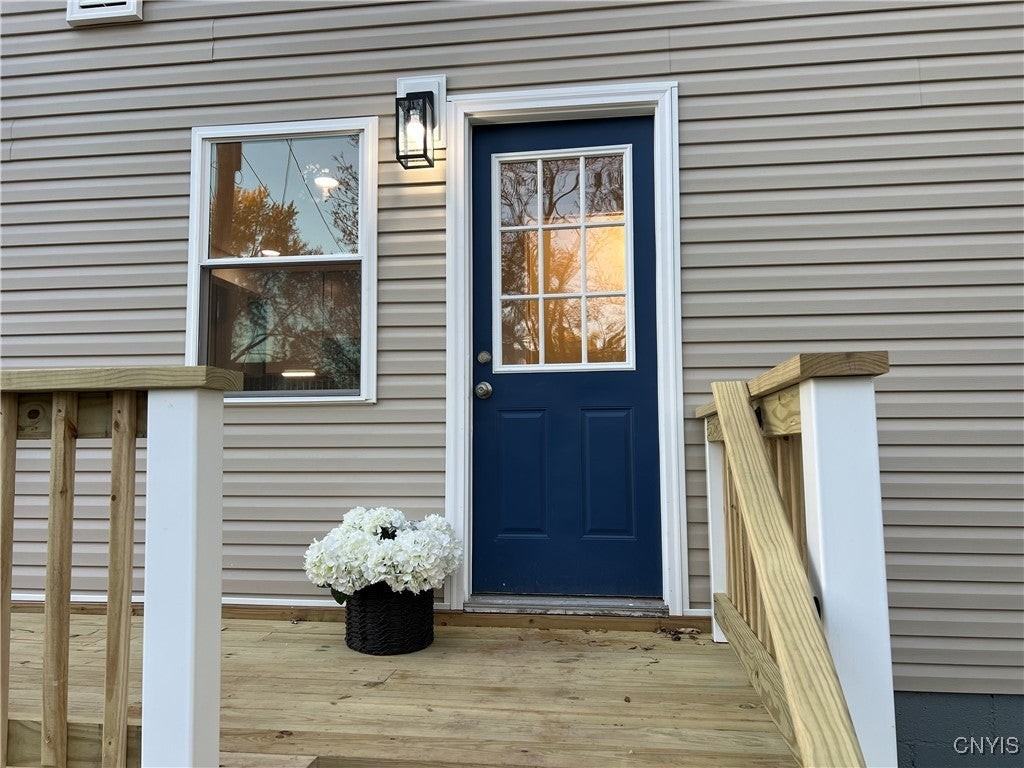 201 Norwood Ave - Photo 2 of 36