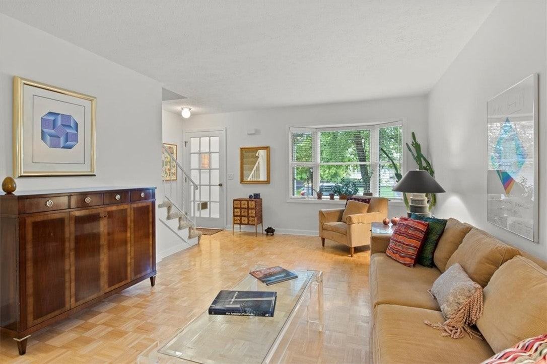 105 Branchwood Ln - Photo 7 of 35