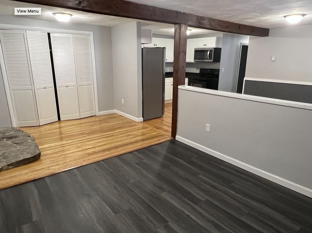 000 Confidential , 4 ##4 - Photo 5 of 12