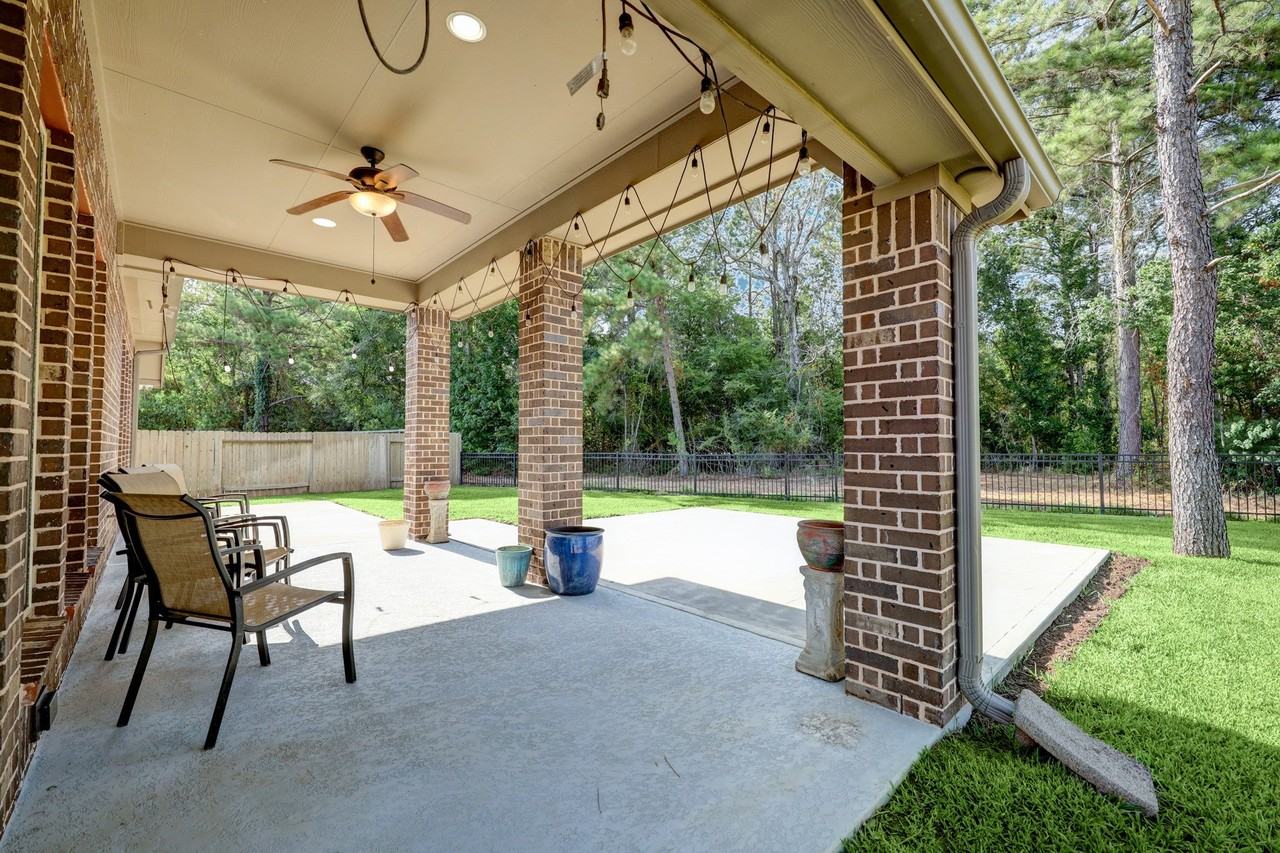 254 N Carson Cub Ct - Photo 2 of 32