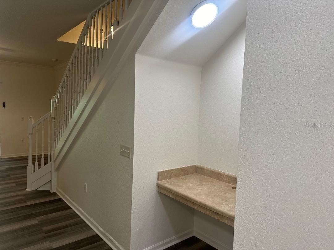 4833 Nw 46th Pl - Photo 3 of 21