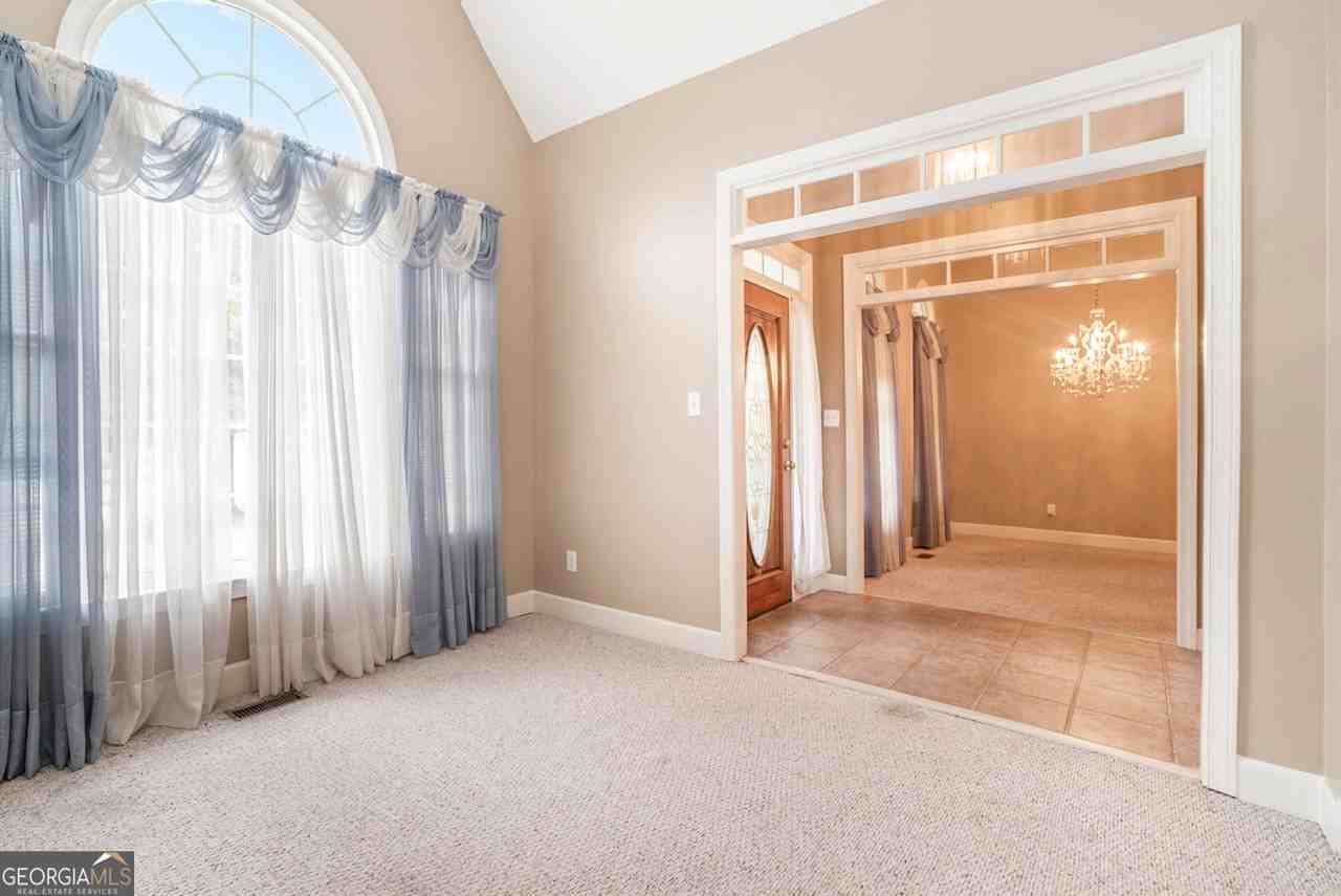 4181 Barrett Parkway - Photo 5 of 20