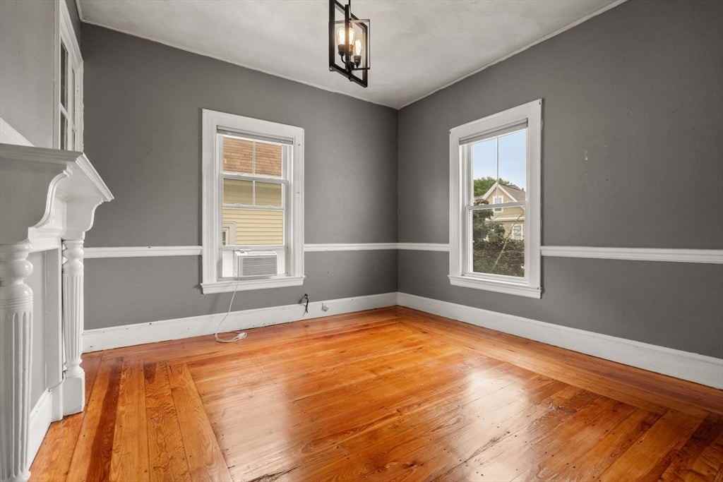 28 Bayard St - Photo 2 of 22