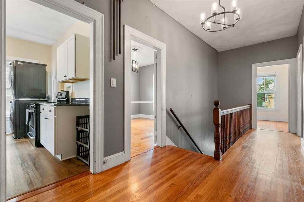 28 Bayard St - Photo 7 of 22